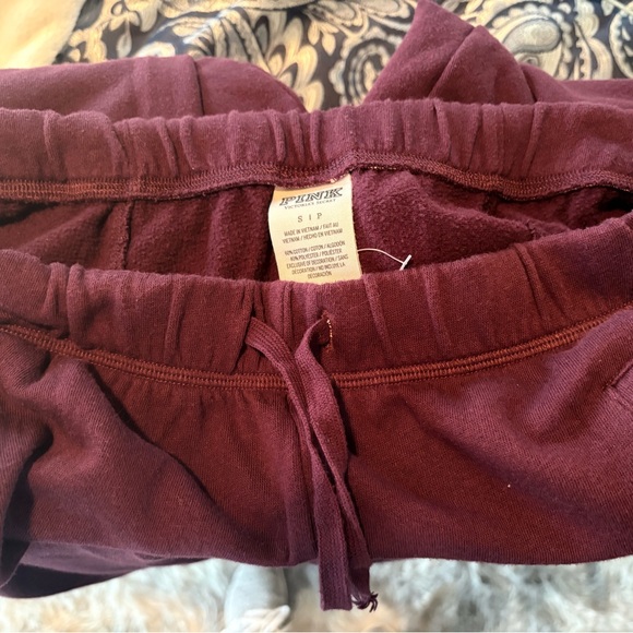 NEW Victoria Secret Pink Sweatpants - Picture 5 of 5